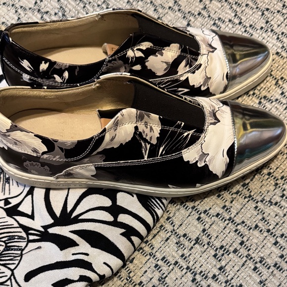 Ron White Black and Silver Floral Women's Sneakers - Picture 4 of 9